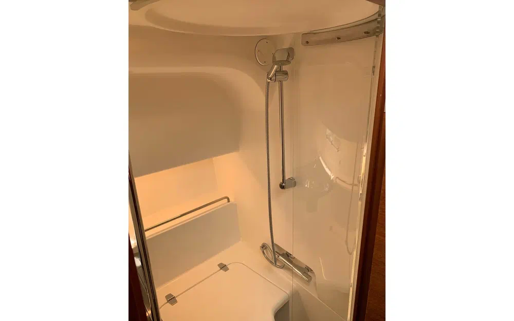 slider 17 Nimbus 305 Coupe