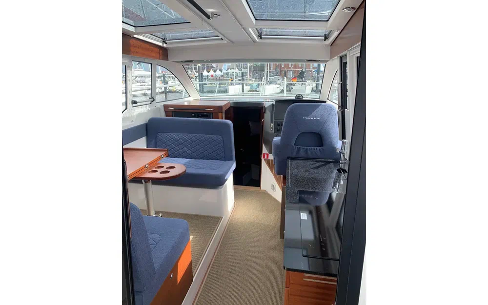 slider 22 Nimbus 305 Coupe