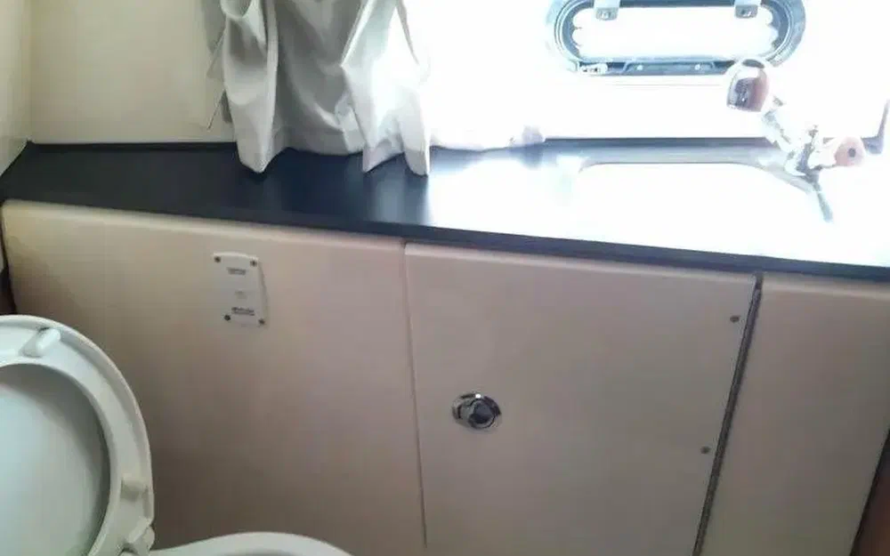 slider 21 Quicksilver Activ 875 Sundeck