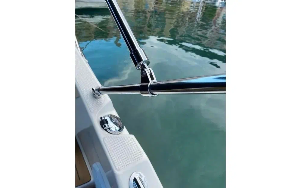 slider 22 Quicksilver Activ 875 Sundeck