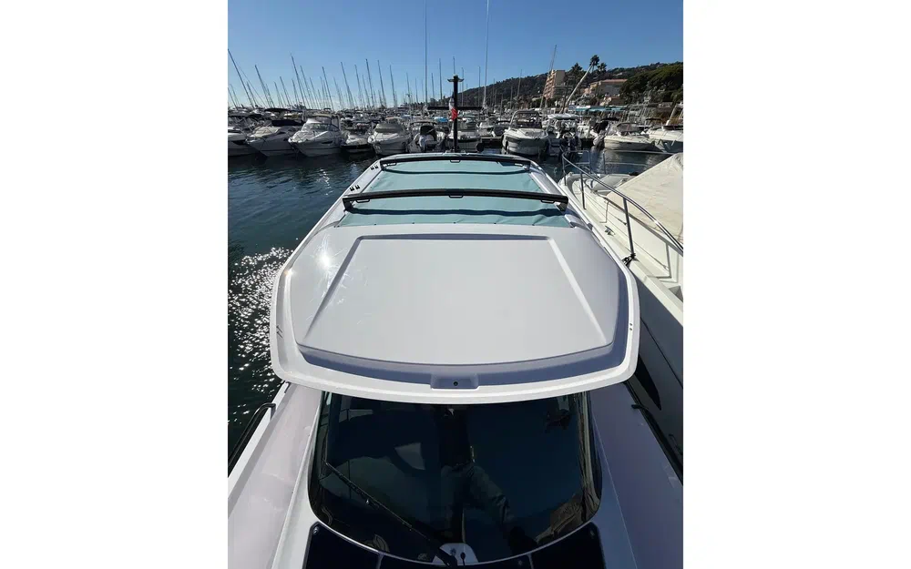 slider 18 Axopar 29 Sun Top