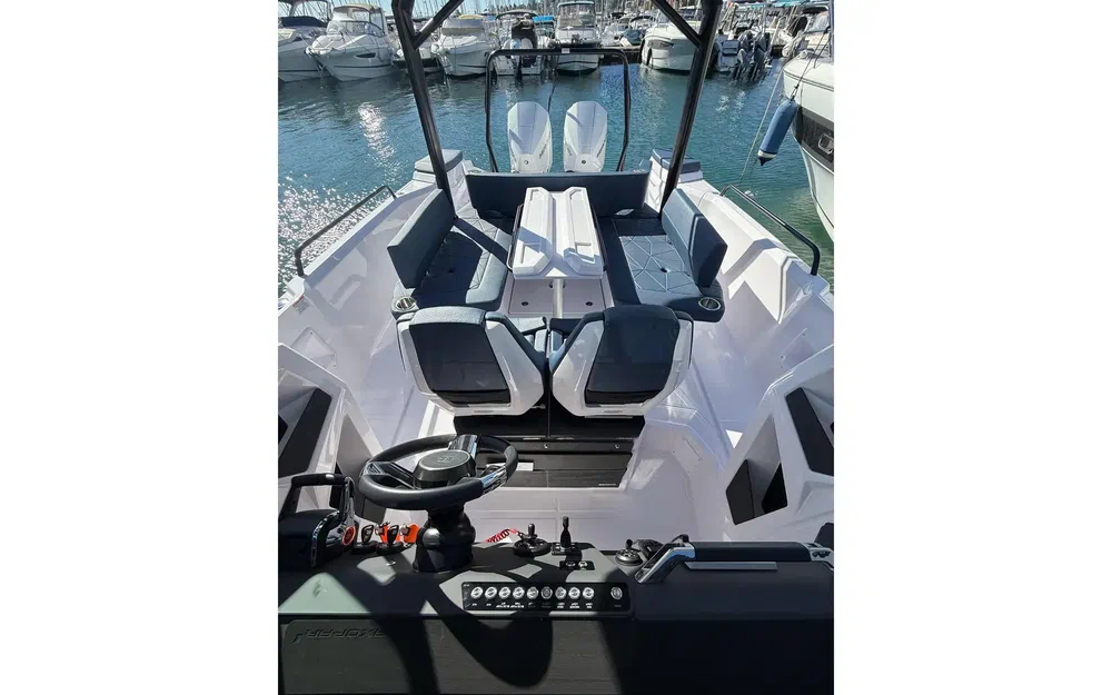 slider 22 Axopar 29 Sun Top