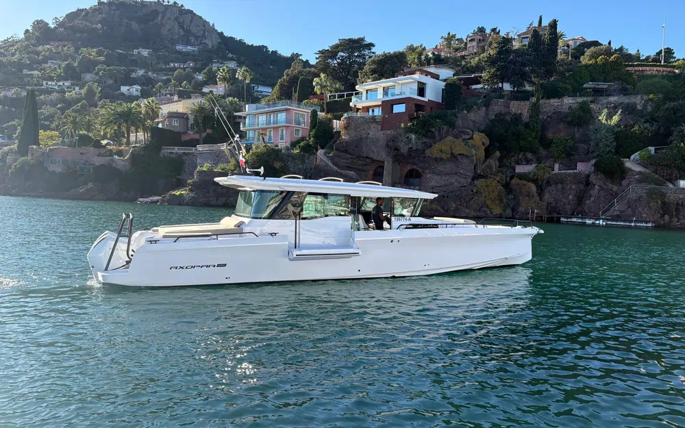 slider 3 Axopar 45 XC