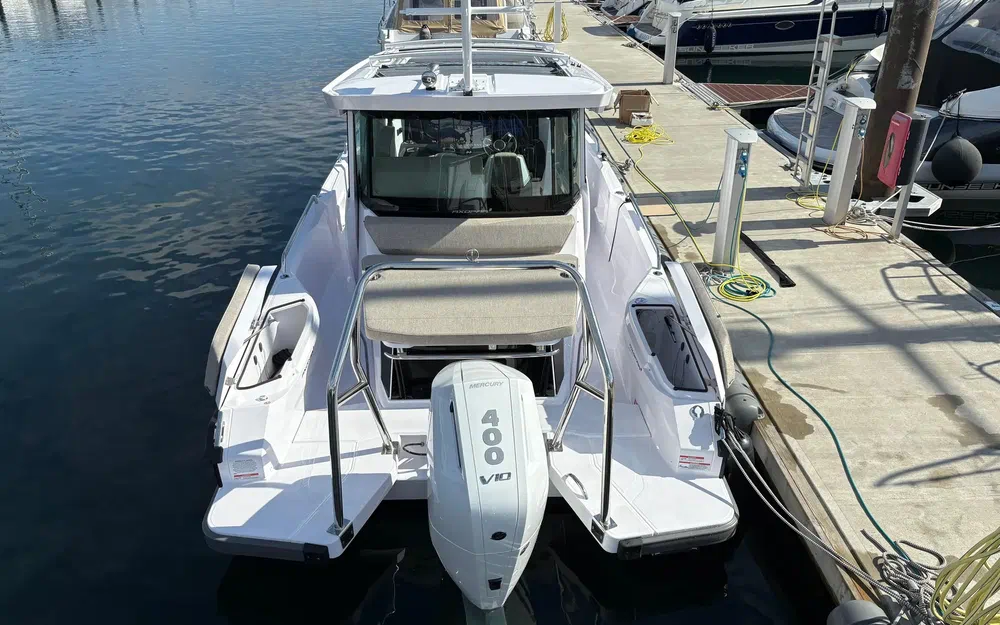 slider 0 Axopar 29 XC CROSS CABIN