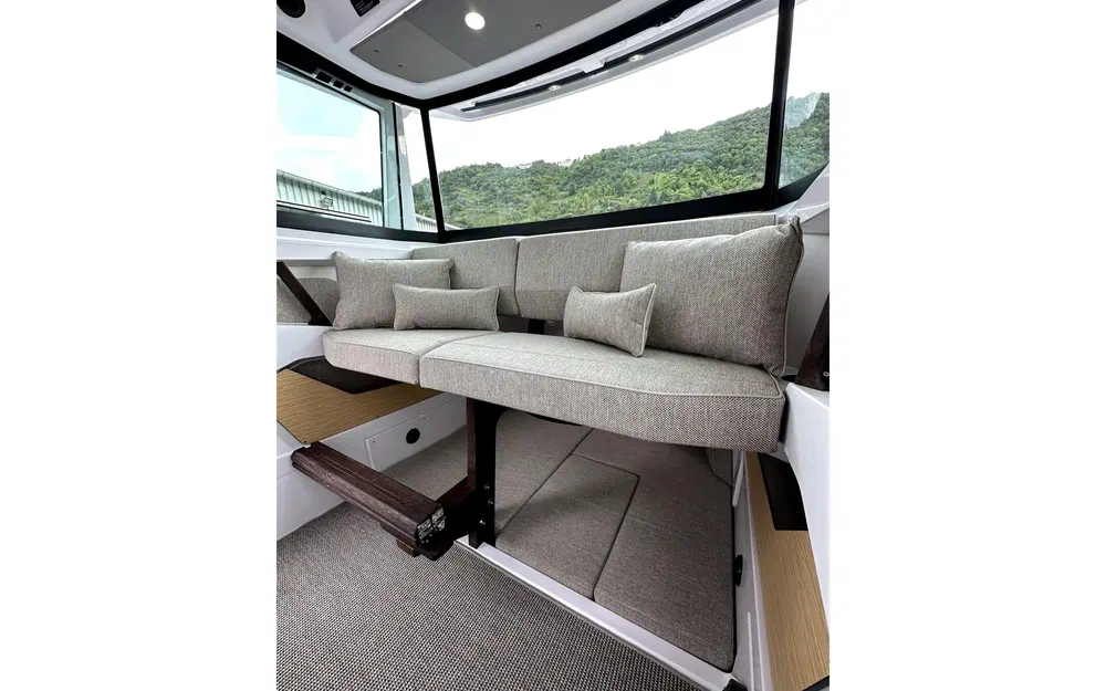 slider 18 Axopar 29 XC CROSS CABIN