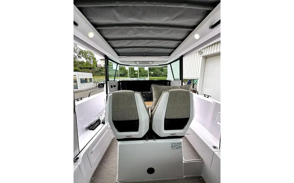 slider 22 Axopar 29 XC CROSS CABIN