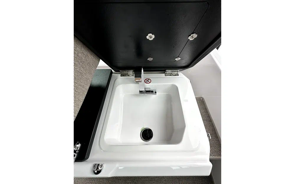 slider 29 Axopar 29 XC CROSS CABIN