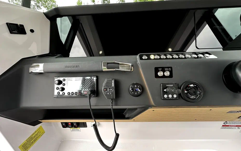 slider 34 Axopar 29 XC CROSS CABIN