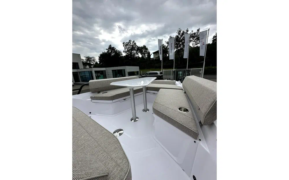 slider 40 Axopar 29 XC CROSS CABIN