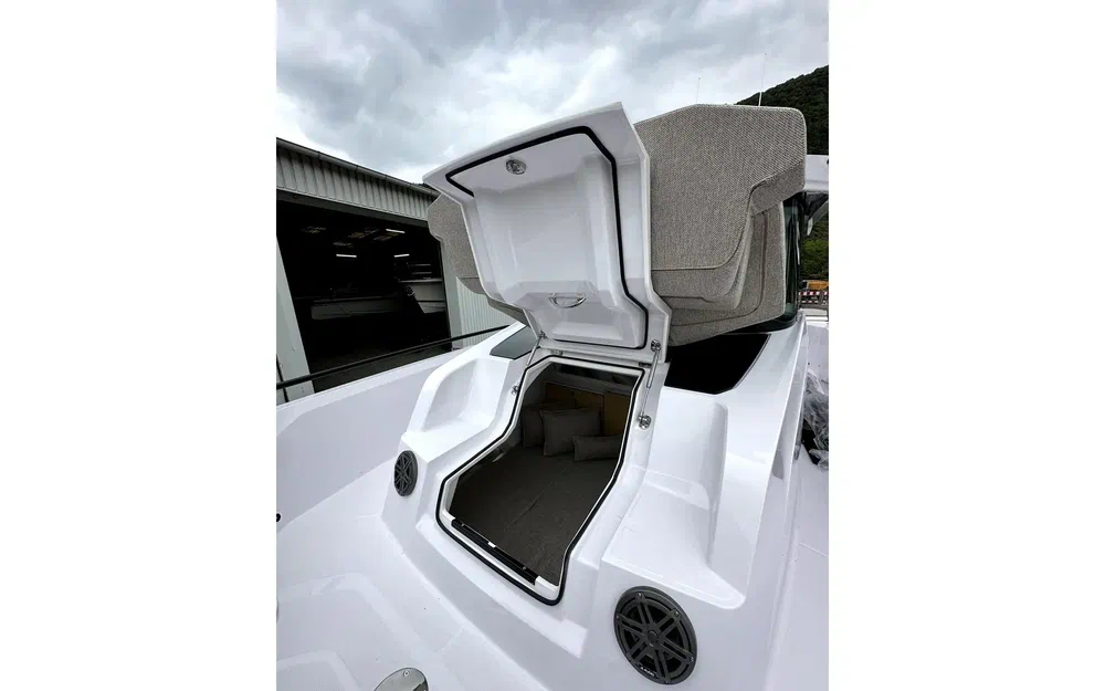 slider 43 Axopar 29 XC CROSS CABIN