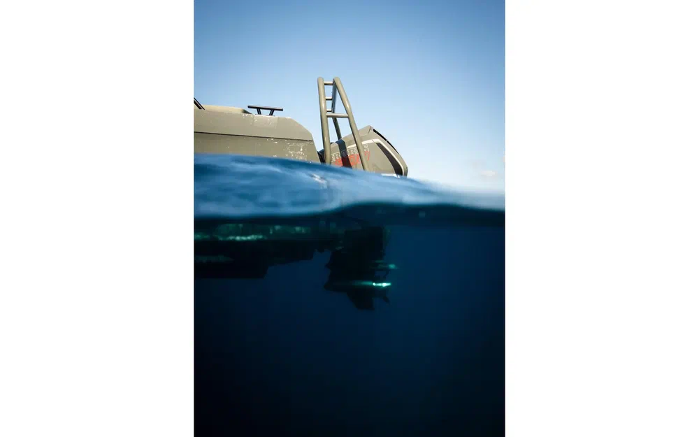 slider 11 Brabus Marine 1500 Cross Top