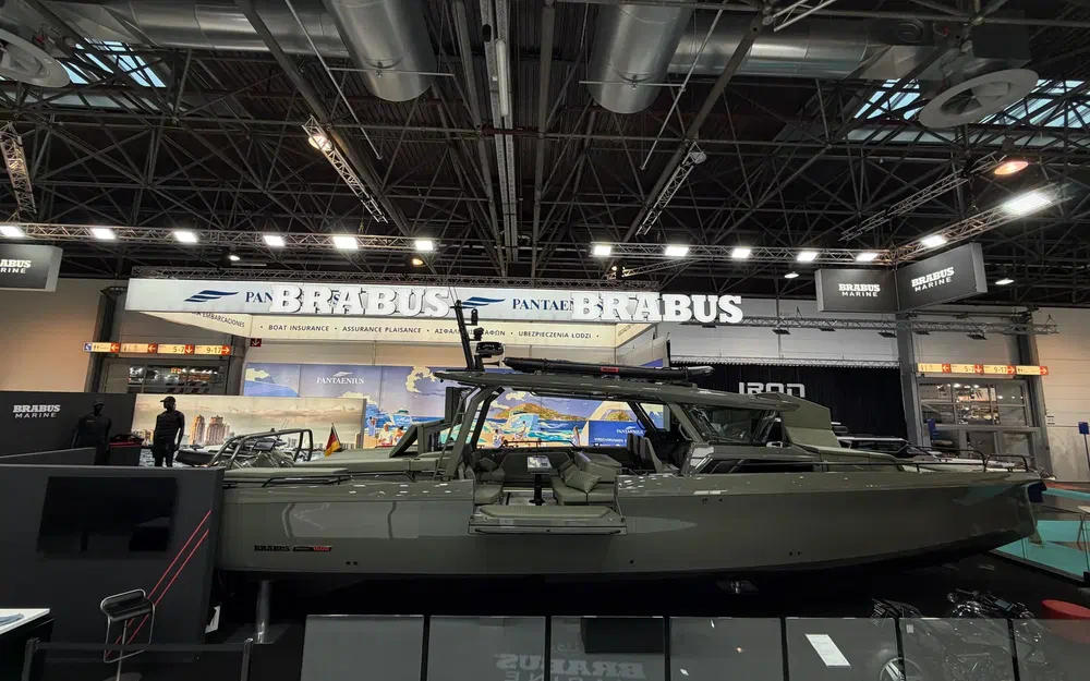 slider 3 Brabus Marine 1500 Cross Top