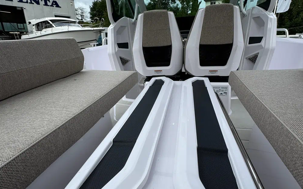 slider 19 Axopar 29 Sun Top