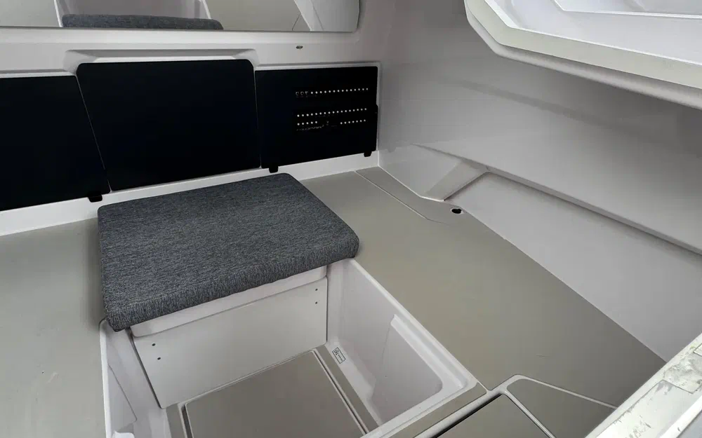 slider 29 Axopar 29 Sun Top