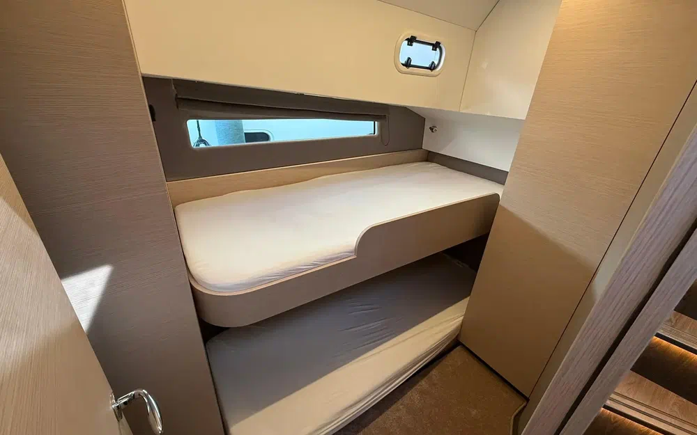 slider 17 Nimbus 495