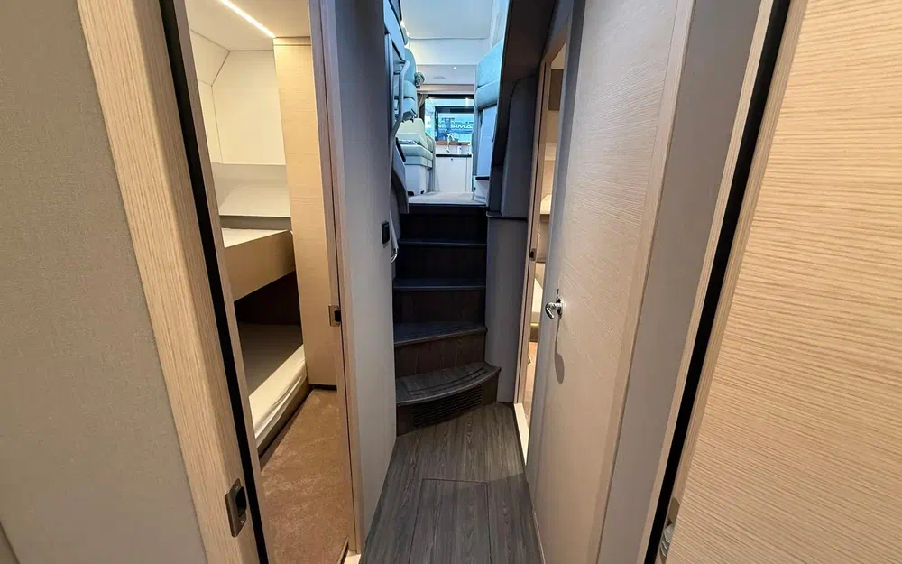 slider 31 Nimbus 495