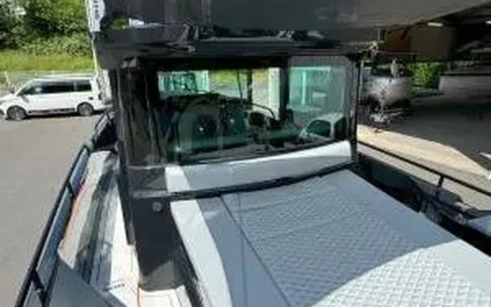 slider 12 Brabus Marine Shadow 500