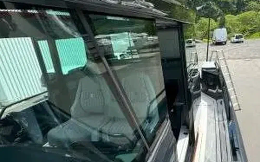 slider 28 Brabus Marine Shadow 500