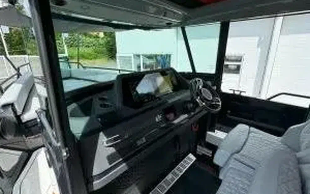 slider 34 Brabus Marine Shadow 500