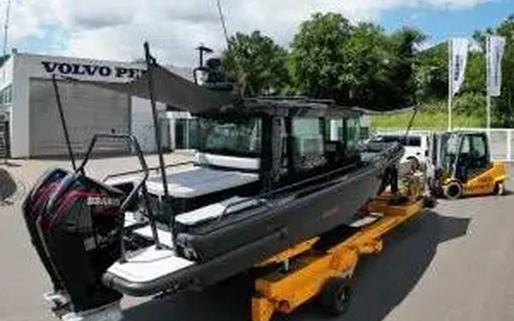 slider 6 Brabus Marine Shadow 500