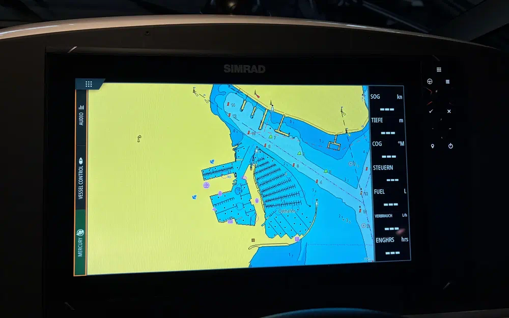 slider 21 Aquador 28 HT