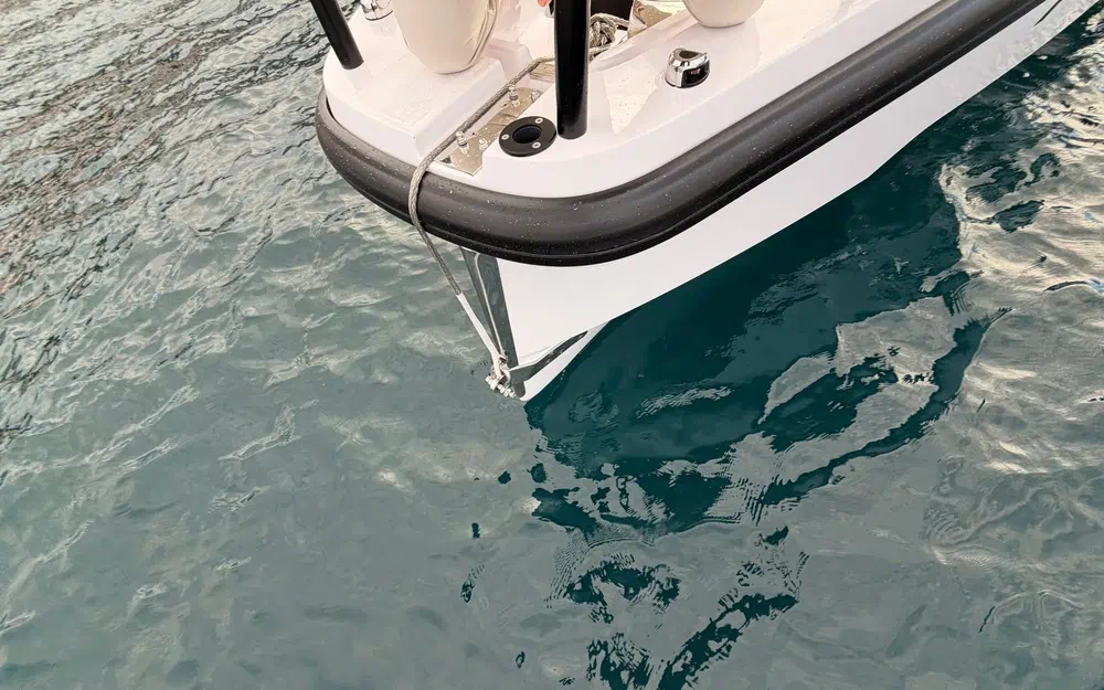 slider 20 Axopar 37 SC