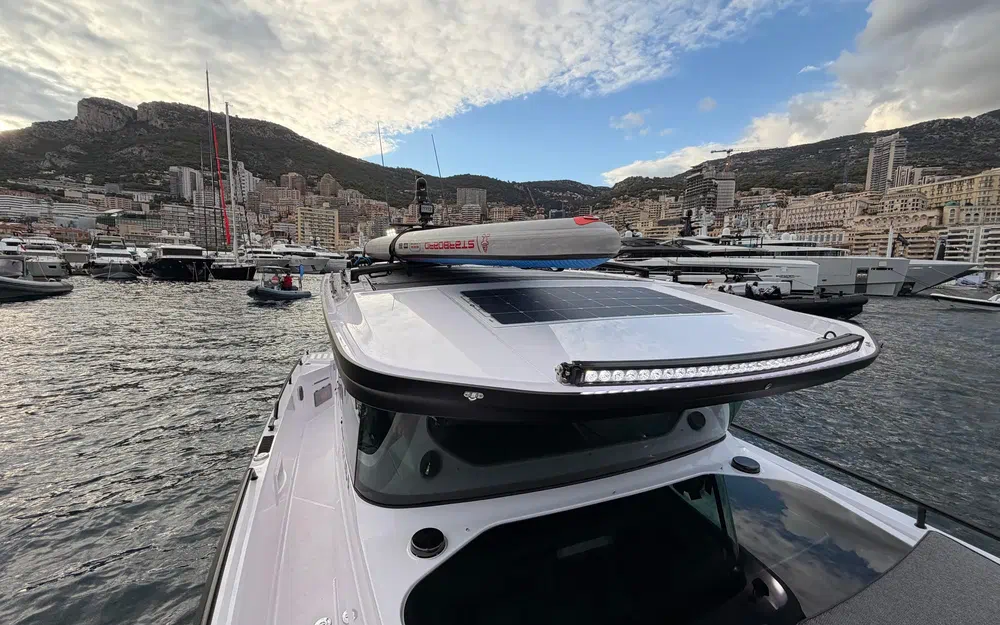 slider 23 Axopar 37 SC