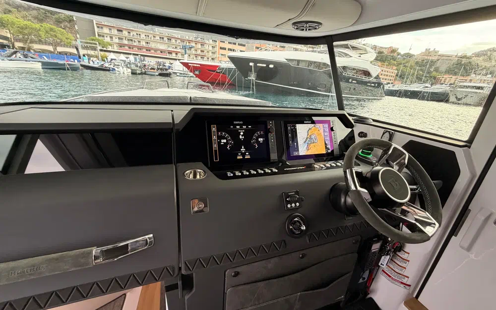 slider 33 Axopar 37 SC