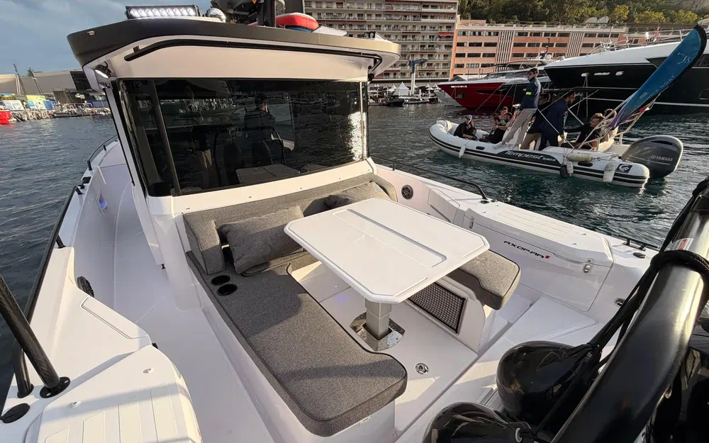 slider 55 Axopar 37 SC