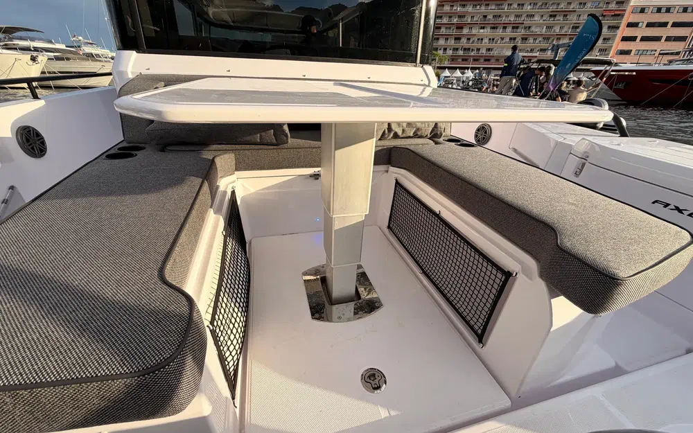 slider 57 Axopar 37 SC