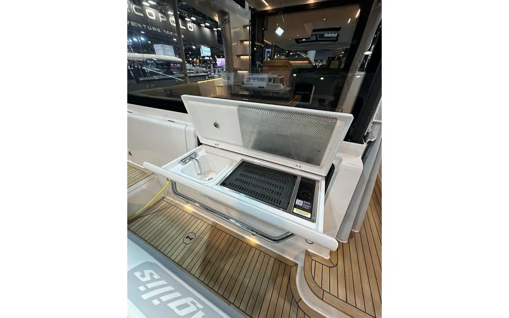 slider 27 Nimbus 495