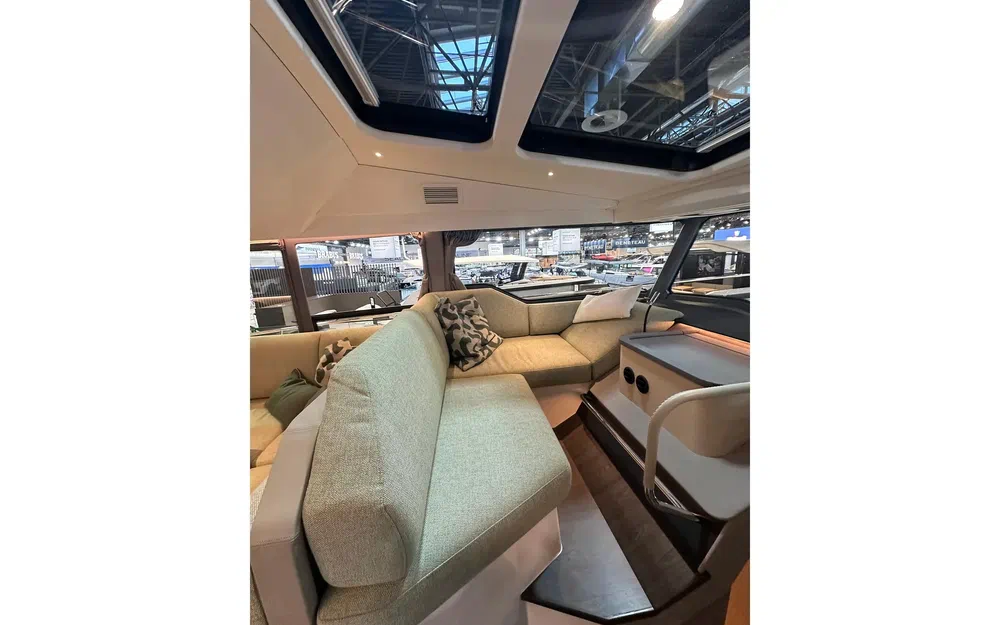 slider 34 Nimbus 495