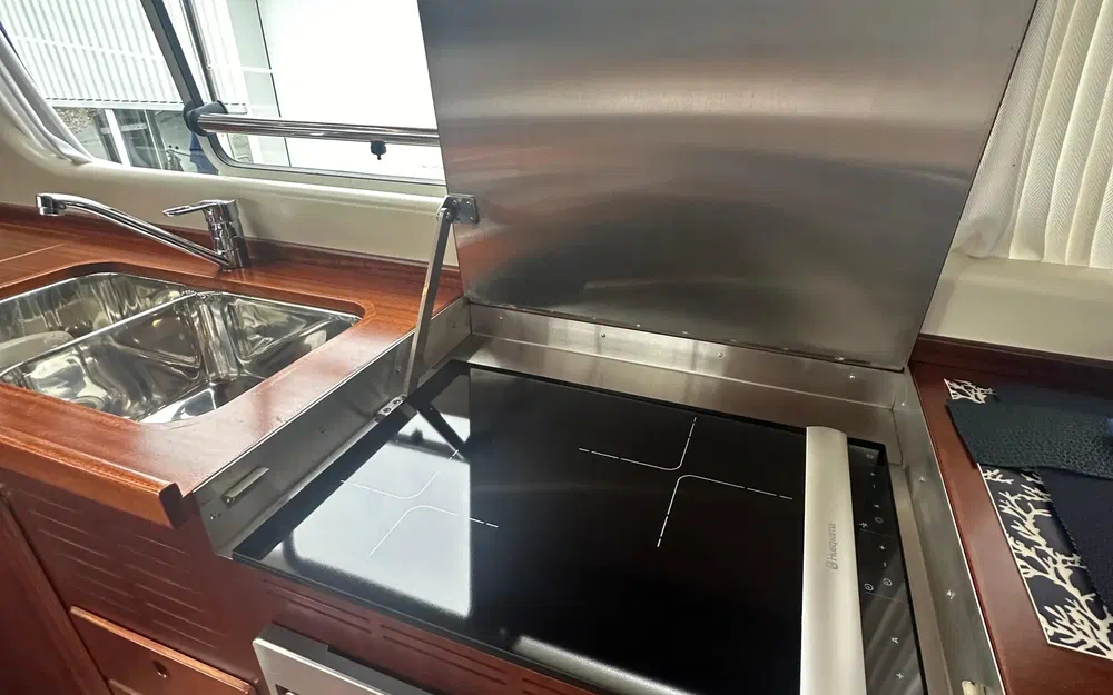 slider 36 Storebro 410 Commander