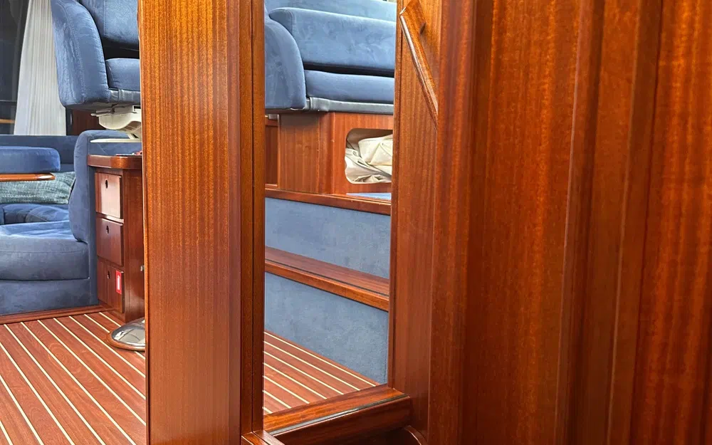 slider 37 Storebro 410 Commander