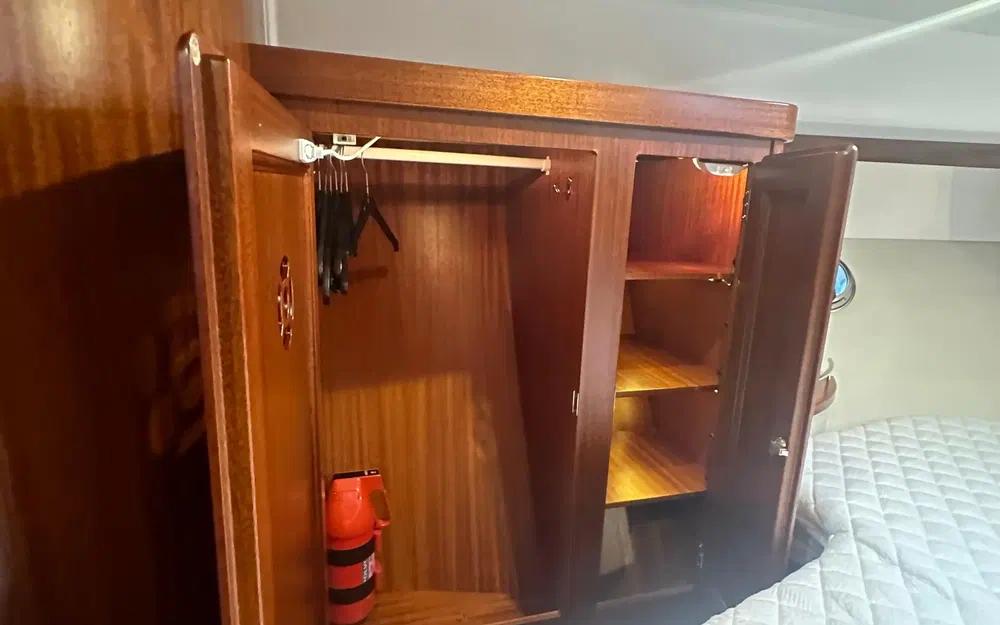 slider 47 Storebro 410 Commander