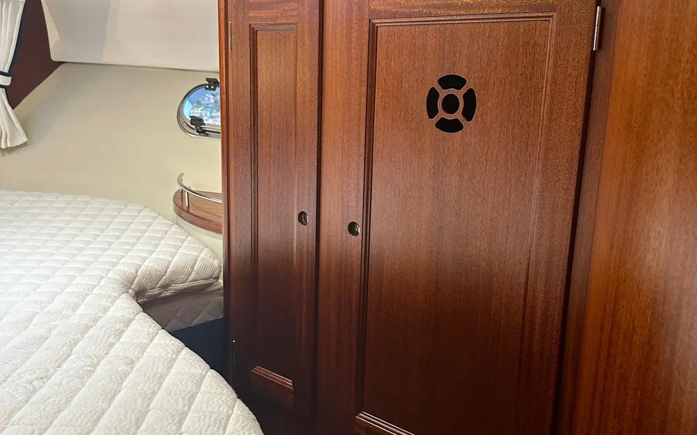 slider 48 Storebro 410 Commander