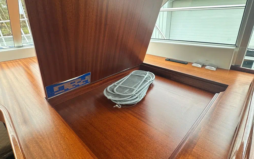 slider 59 Storebro 410 Commander