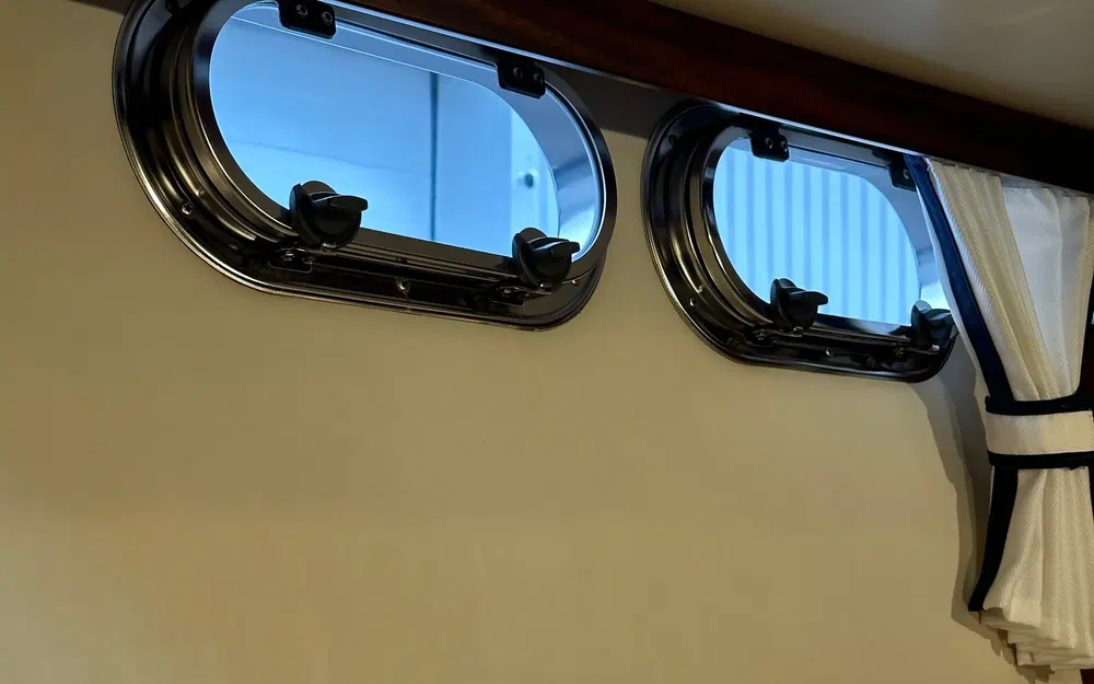 slider 73 Storebro 410 Commander