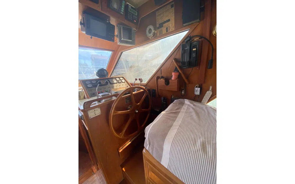 slider 4 Ocean Alexander 39