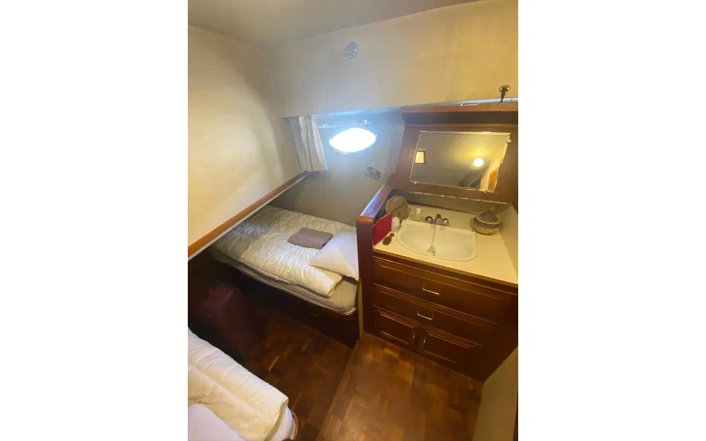 slider 6 Ocean Alexander 39