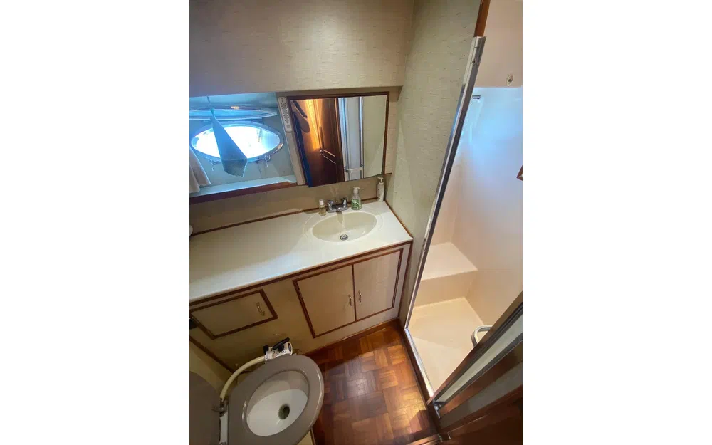 slider 7 Ocean Alexander 39