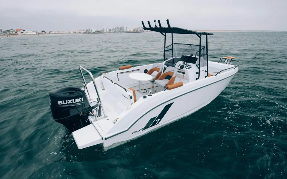 slider 11 Beneteau Flyer 7 SPACEdeck