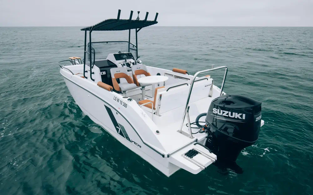 slider 12 Beneteau Flyer 7 SPACEdeck