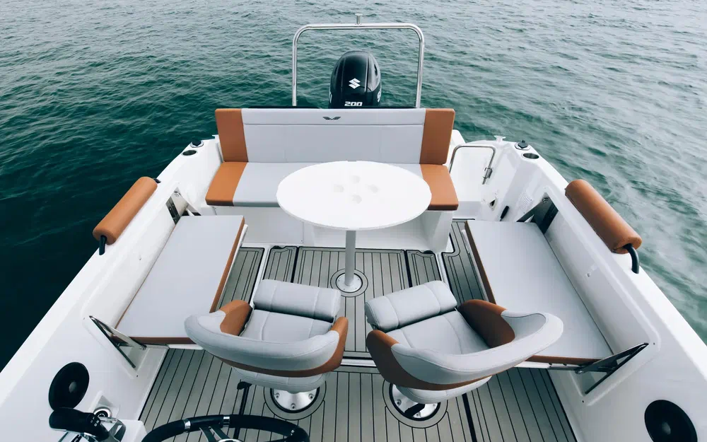 slider 7 Beneteau Flyer 7 SPACEdeck