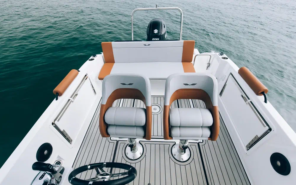 slider 8 Beneteau Flyer 7 SPACEdeck