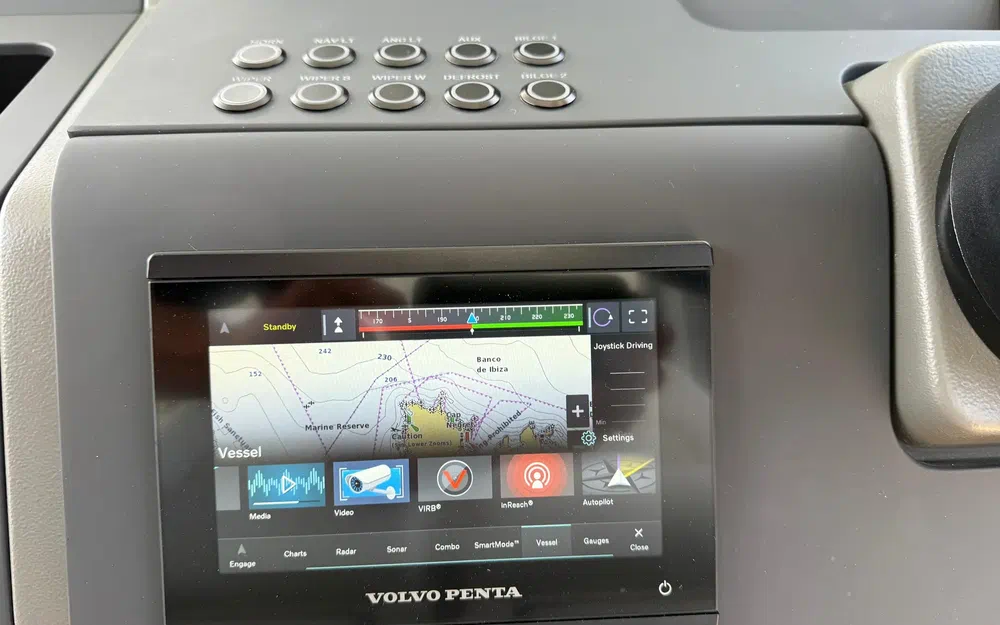 slider 16 Nimbus T11