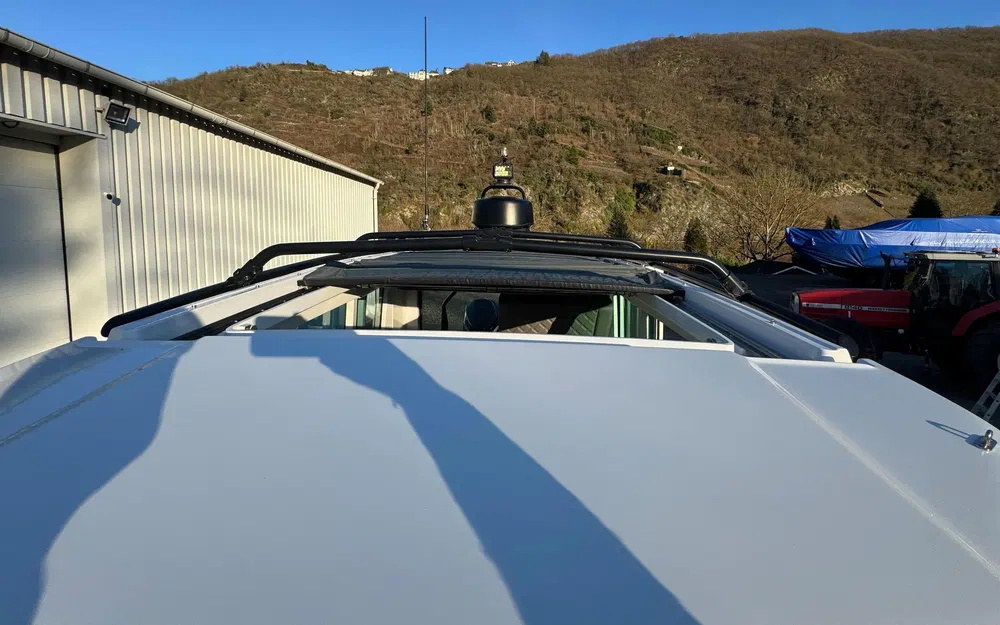 slider 28 Axopar 28 Open