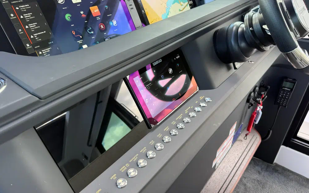 slider 21 Axopar 45 Cross Cabin - Aft Cabin