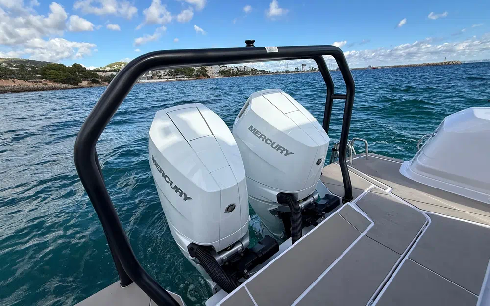 slider 30 Axopar 45 Cross Cabin - Aft Cabin