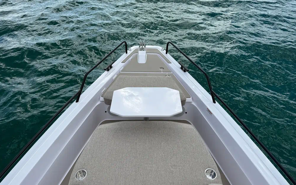 slider 4 Axopar 45 Cross Cabin - Aft Cabin